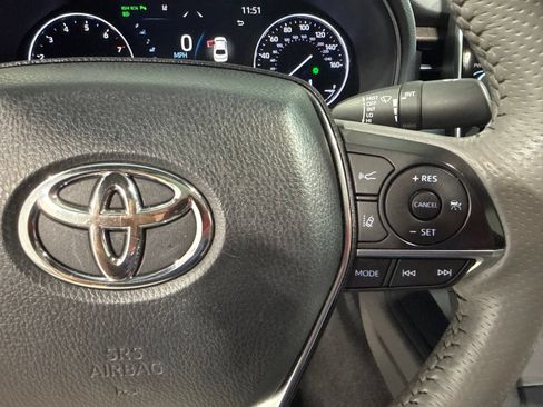 Used 2022 Toyota Avalon Limited w/ Advanced Safety Package FWD image 41