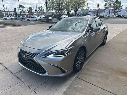 Certified 2020 Lexus ES 350 w/ Premium Package FWD image 1
