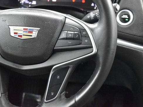 Used 2017 Cadillac XT5 Luxury image 15