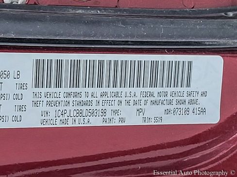 Used 2020 Jeep Cherokee Latitude w/ Cold Weather Group image 36