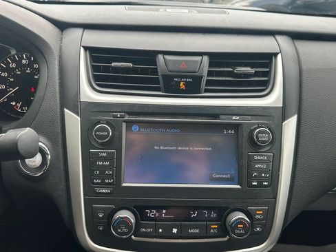 Used 2016 Nissan Altima 2.5 SL w/ 2.5 Technology Package FWD image 36