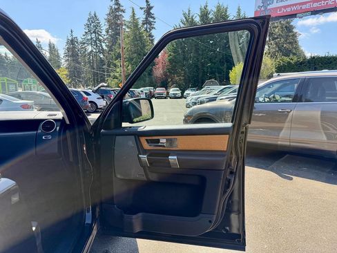 Used 2013 Land Rover LR4 HSE AWD/4WD image 31