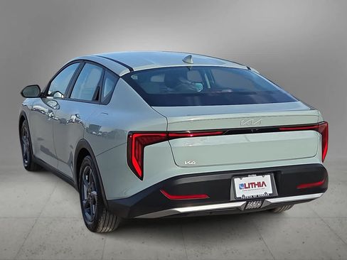 Used 2025 Kia K4 FWD image 7