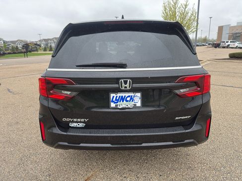 Used 2025 Honda Odyssey Sport-L image 4