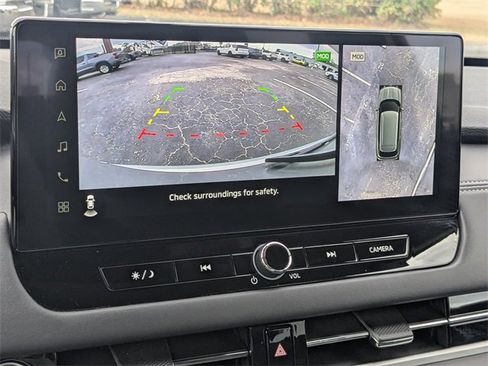 Used 2025 Mitsubishi Outlander SE image 22