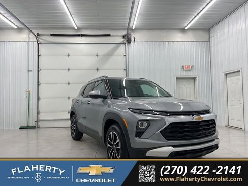 New 2026 Chevrolet TrailBlazer LT w/ Driver Confidence Package image 1