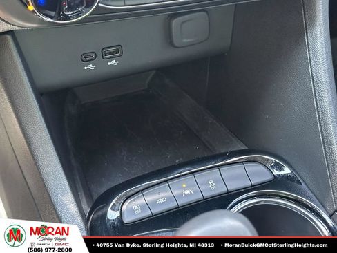 Certified 2024 Buick Encore GX Preferred w/ Comfort Package AWD/4WD image 27