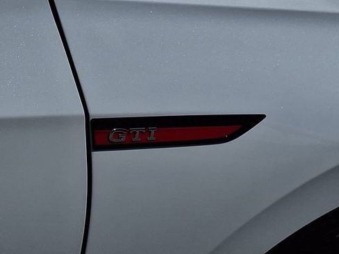 Used 2024 Volkswagen GTI Autobahn FWD image 33