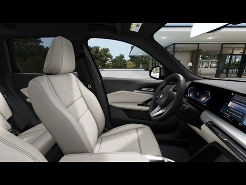 Used 2025 BMW X1 xDrive28i w/ Convenience Package image 10