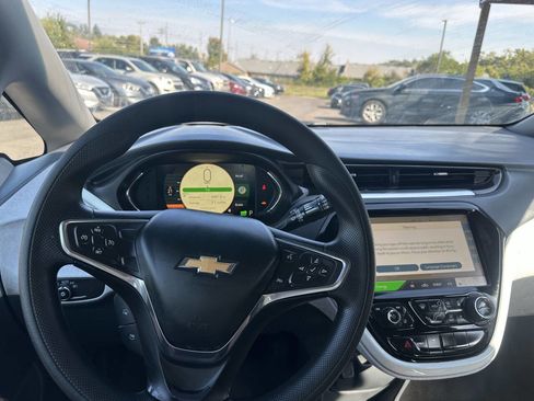 Used 2020 Chevrolet Bolt LT image 24
