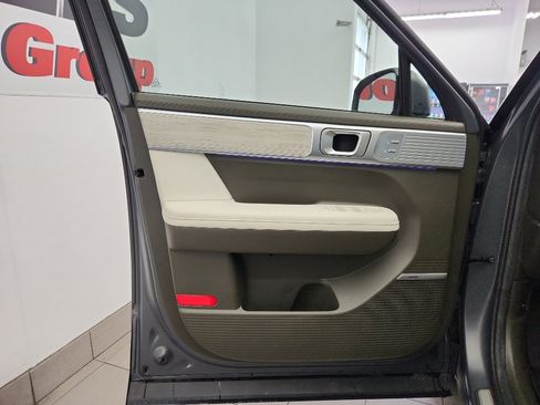 Used 2024 Hyundai Santa Fe Calligraphy image 8