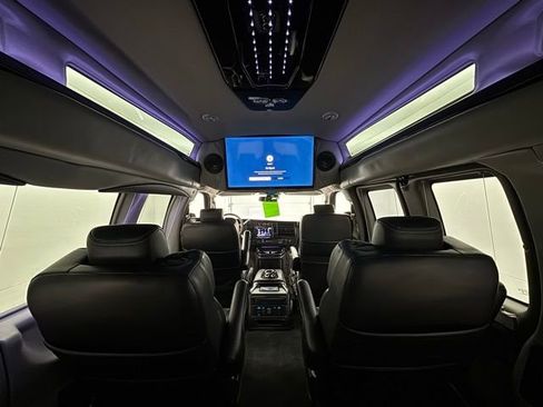 Used 2024 Chevrolet Express 2500 w/ Driver Convenience Package image 3