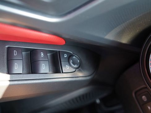 New 2025 Chevrolet Equinox EV RS image 26