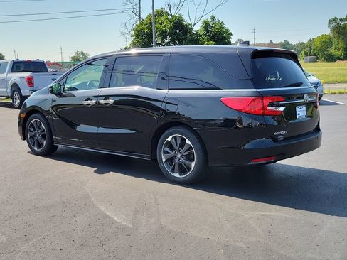 Used 2023 Honda Odyssey Elite image 4