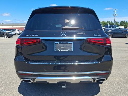 Used 2023 Mercedes-Benz GLS 450 4MATIC image 5