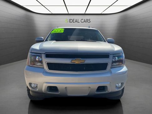 Used 2013 Chevrolet Avalanche LS AWD/4WD image 2