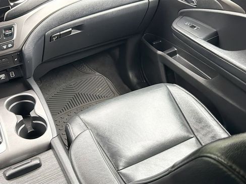 Used 2019 Honda Pilot EX-L image 28