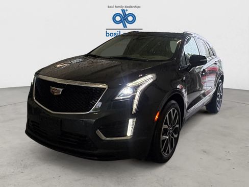 Used 2022 Cadillac XT5 Sportv w/ Platinum Package AWD/4WD image 2