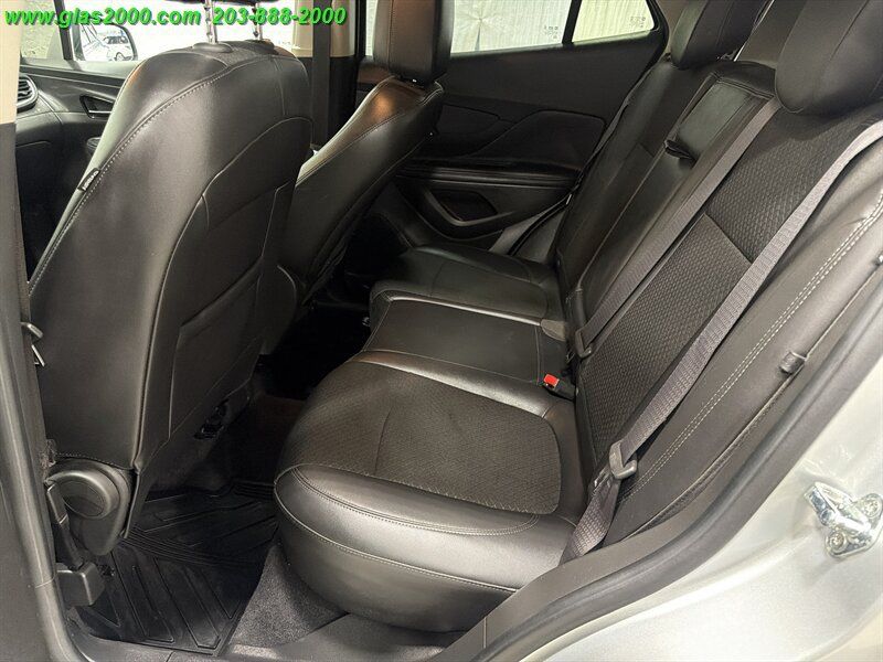 Used 2019 Buick Encore Preferred AWD/4WD image 9