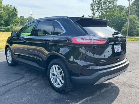 Certified 2022 Ford Edge SEL w/ Convenience Package AWD/4WD image 11