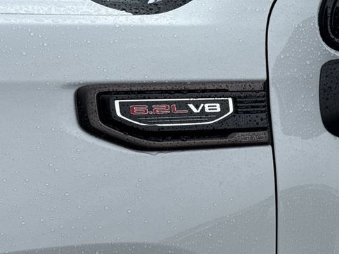 New 2026 GMC Sierra 1500 AT4X AWD/4WD image 13