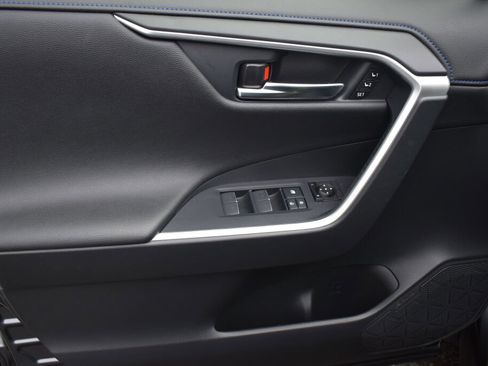 Certified 2023 Toyota RAV4 XSE AWD/4WD image 17