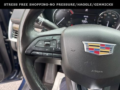 Used 2019 Cadillac XT4 Premium Luxury image 25