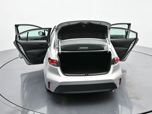 Used 2023 Toyota Corolla LE image 46