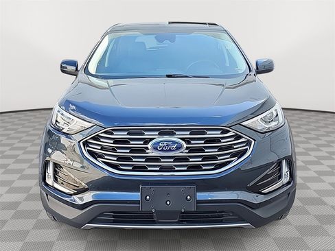 Used 2022 Ford Edge SEL w/ Convenience Package image 2