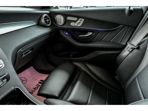 Used 2020 Mercedes-Benz GLC 300 4MATIC Coupe image 23