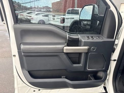 Used 2022 Ford F350 Platinum AWD/4WD image 19