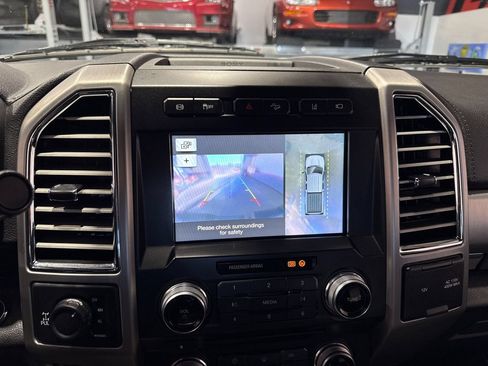 Used 2017 Ford F250 Platinum w/ Platinum Ultimate Package AWD/4WD image 86