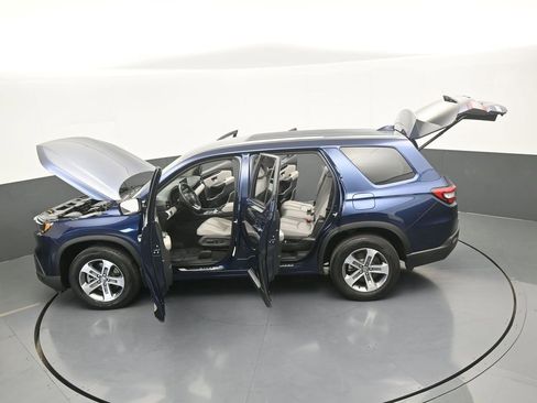 Used 2024 Honda Pilot EX-L image 70