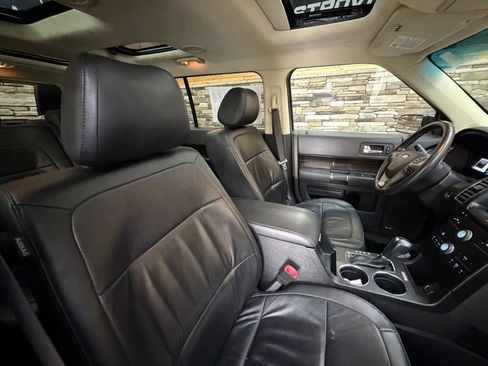 Used 2016 Ford Flex SEL w/ Equipment Group 202A AWD/4WD image 15