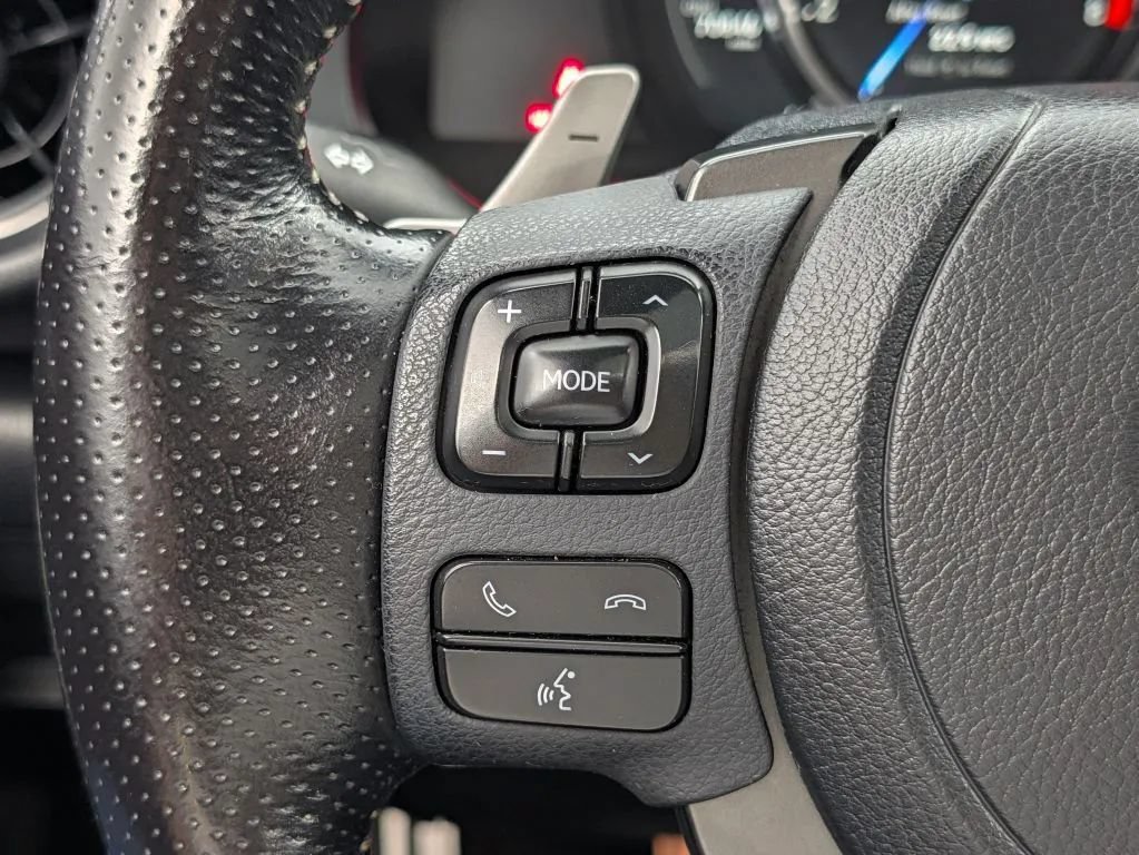 Used 2022 Lexus IS 350 F Sport w/ Memory Package AWD/4WD image 21