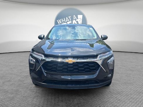 Used 2024 Chevrolet Trax LS FWD image 8