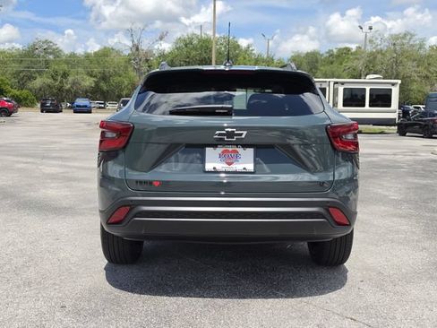 New 2026 Chevrolet Trax LT w/ Driver Confidence Package FWD image 4