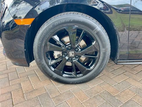 Used 2024 Honda Odyssey Sport image 10