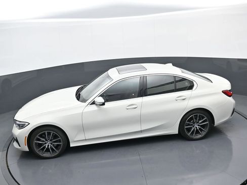 Used 2021 BMW 330i xDrive Sedan w/ Convenience Package AWD/4WD image 32