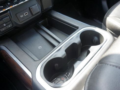 Used 2019 GMC Sierra 1500 SLT image 26