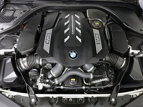 Used 2022 BMW M850i Gran Coupe xDrive w/ Comfort Seating Package AWD/4WD image 36