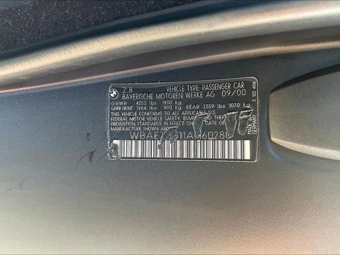 Used 2001 BMW Z8 RWD image 28