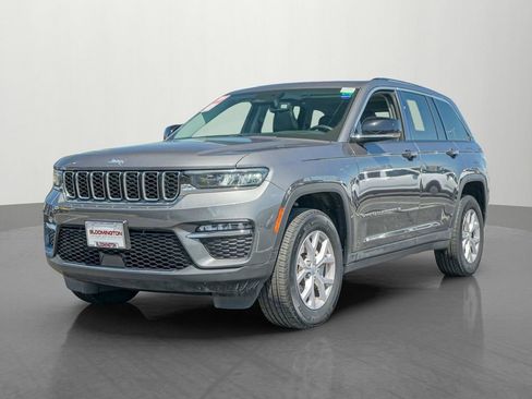 Used 2022 Jeep Grand Cherokee Limited AWD/4WD image 3