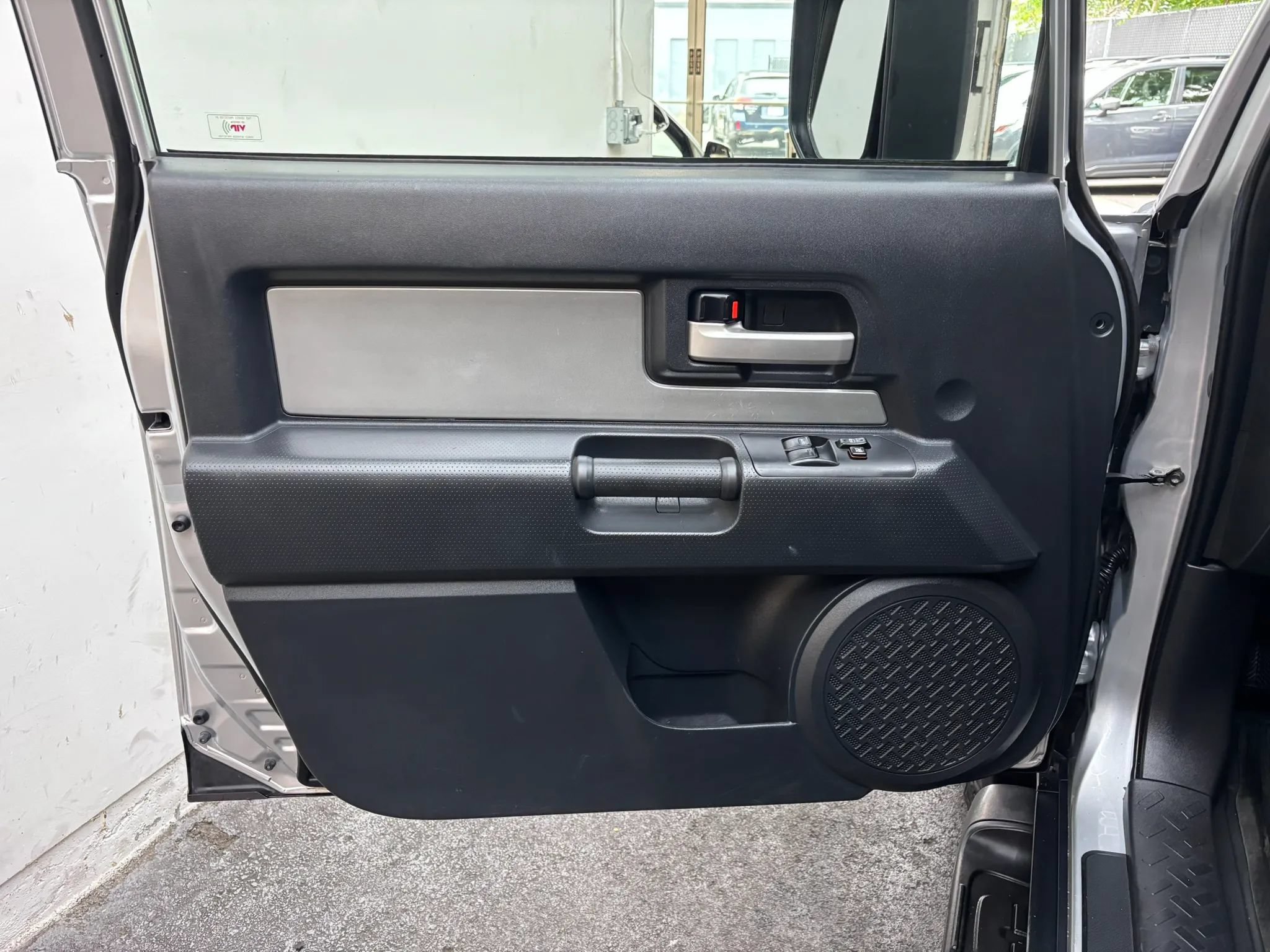 Used 2007 Toyota FJ Cruiser 4WD w/ Upgrade Pkg 1 image 19