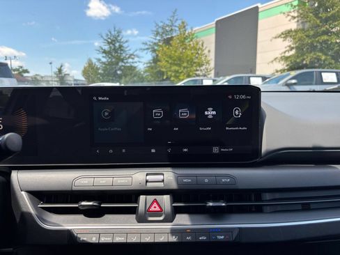 Used 2025 Kia K4 FWD image 16