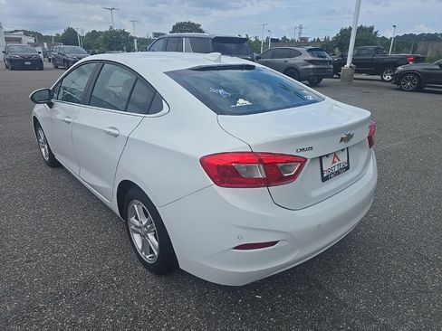 Used 2016 Chevrolet Cruze LT w/ Convenience Package FWD image 7