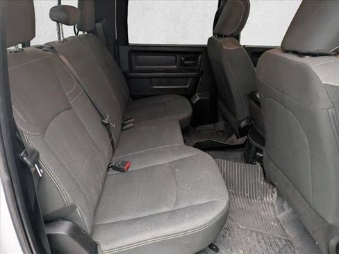 Used 2024 RAM 2500 Tradesman w/ Chrome Appearance Group AWD/4WD image 18