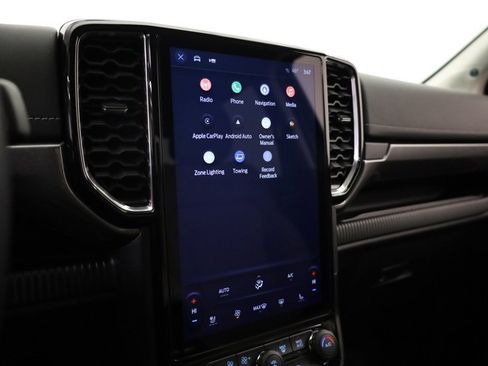 Used 2024 Ford Ranger Lariat image 18