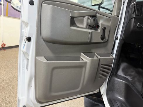 Used 2019 Chevrolet Express 3500 w/ School Bus Package image 25