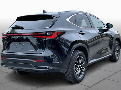 Used 2025 Lexus NX 250 FWD w/ Towing Package (2000 Lbs) image 13